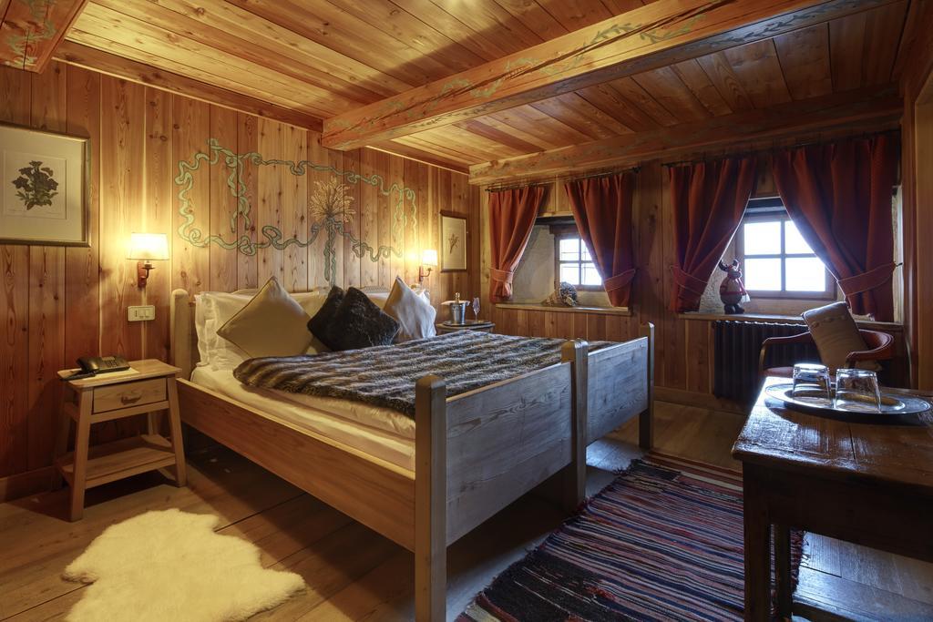 Hotellerie De Mascognaz Champoluc Buitenkant foto