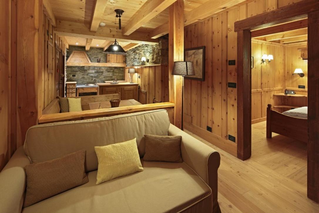 Hotellerie De Mascognaz Champoluc Buitenkant foto