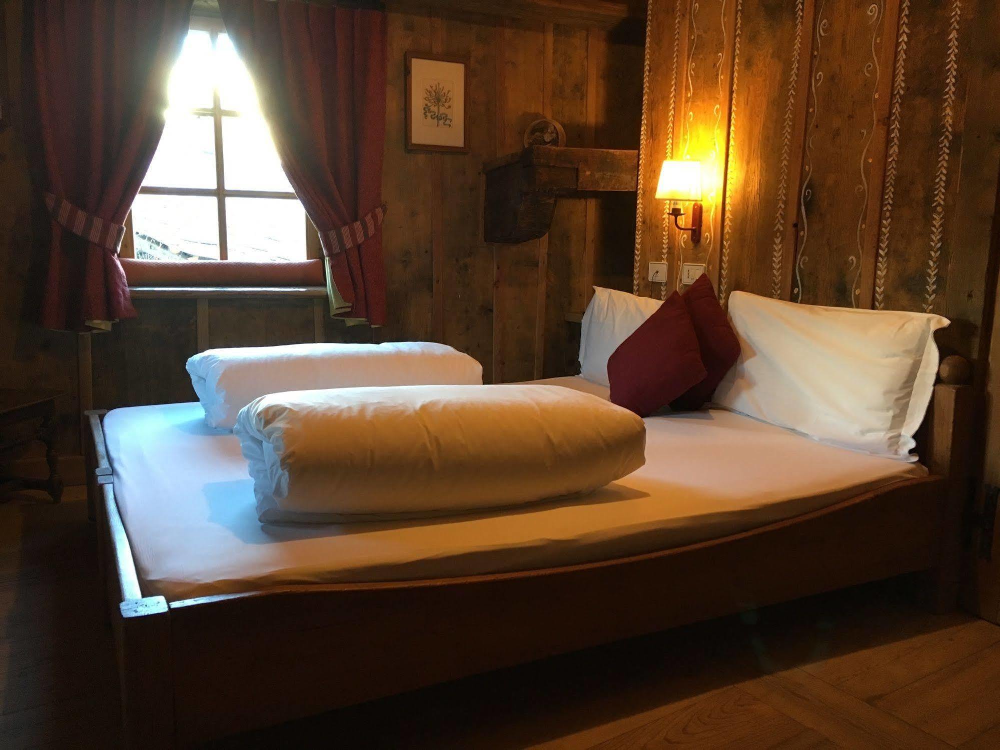 Hotellerie De Mascognaz Champoluc Buitenkant foto