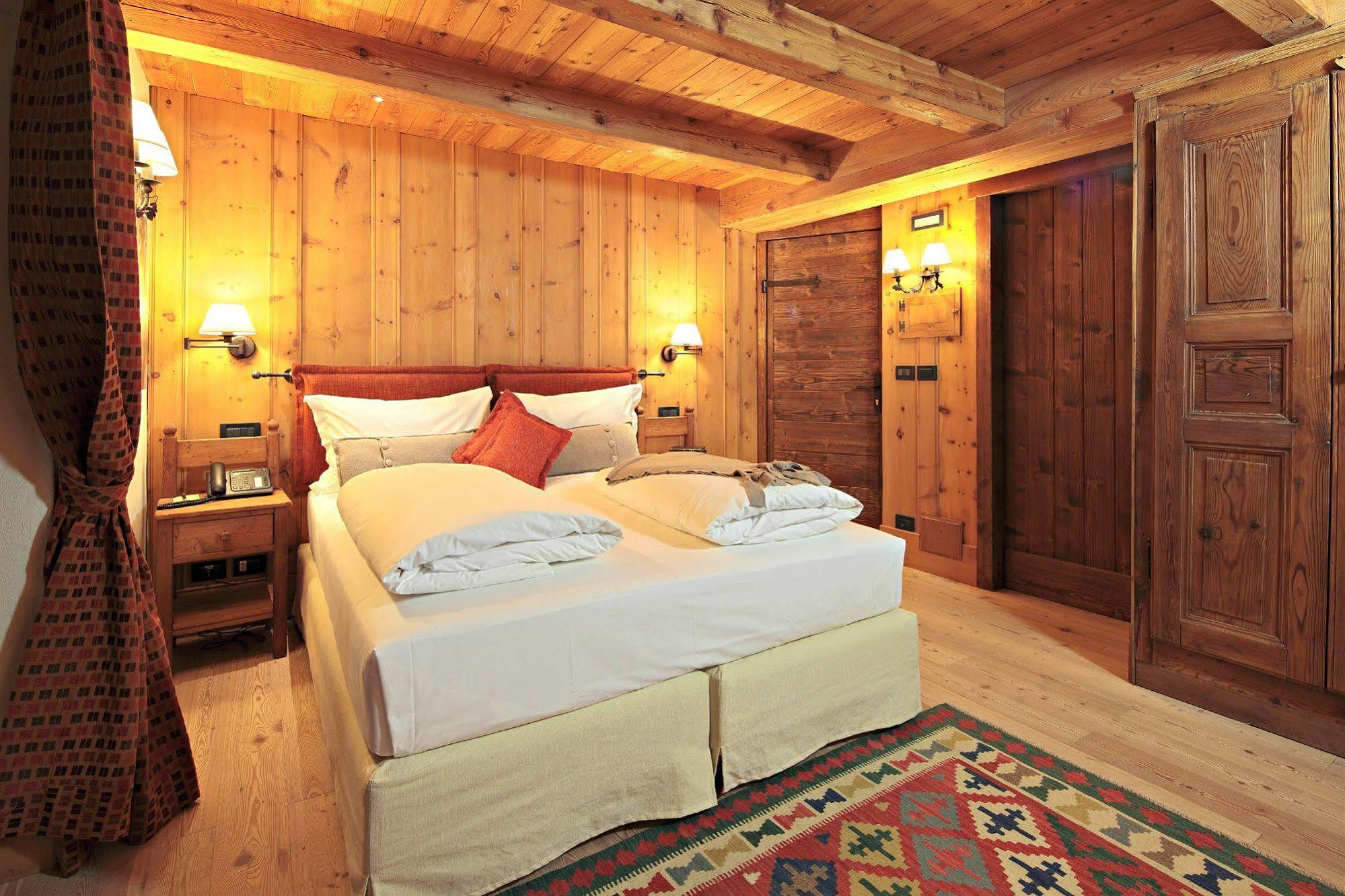 Hotellerie De Mascognaz Champoluc Buitenkant foto
